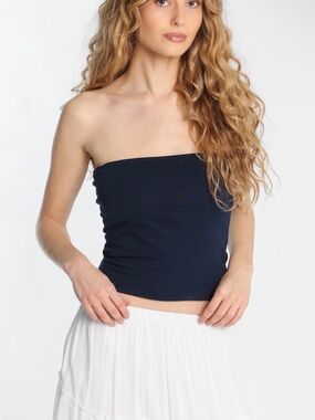 2/25$🍓⭐️ Navy Strapless Tube Top